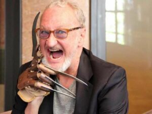 Robert Englund biografia: chi è, età, altezza, peso, figli, moglie Instagram e vita privata