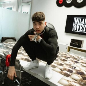 Shiva (Andrea Arrigoni) biografia: chi è, età, altezza, peso, tatuaggi, fidanzata, Instagram e vita privata