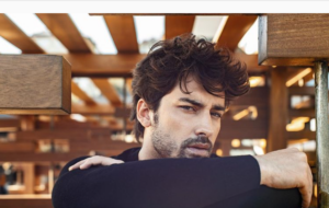 Alp Navruz biografia: chi è, età, altezza, peso, tatuaggi, fidanzata, Instagram e vita privata