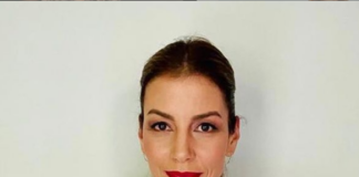 Defne Kayalar biografia: chi è, età, altezza, peso, figli, marito, Instagram e vita privata