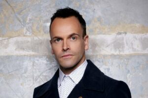 Jonny Lee Miller biografia: chi è, età, altezza, peso, figli, moglie, Instagram e vita privata