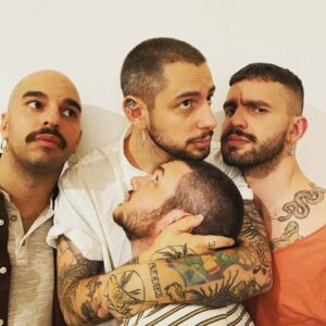 Le Endrigo biografia: chi sono, nomi, canzoni, album, Instagram e vita privata