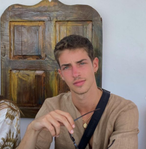 Manu Rios biografia: chi è, età, altezza, peso, fidanzata, Instagram e vita privata