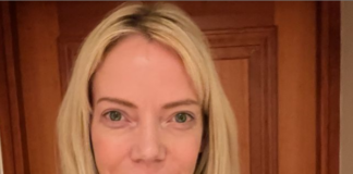 Riki Lindhome biografia: chi è, età, altezza, peso, figli, marito, Instagram e vita privata