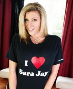 Sara Jay biografia: chi è, età, altezza, peso, misure, figli, marito, Instagram e vita privata