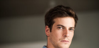 Léo Dussollier biografia: chi è, età, altezza, peso, tatuaggi, fidanzata, Instagram e vita privata