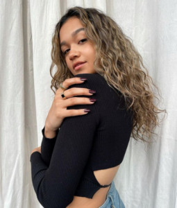 Madison Bailey biografia: chi è, età, altezza, peso, figli, marito, Instagram e vita privata