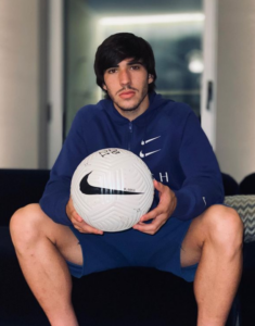 Sandro Tonali biografia: chi è, età, altezza, peso, tatuaggi, figli, moglie, Instagram e vita privata
