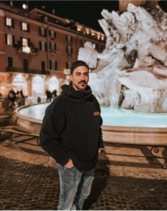Lorenzo Orlandi biografia: chi è, età, altezza, peso, figli, moglie, Instagram e vita privata