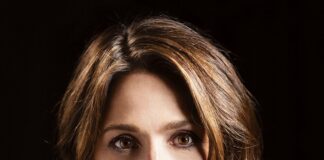 Marin Hinkle biografia: chi è, età, altezza, peso, figli, marito, Instagram e vita privata