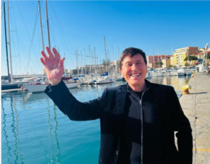 Testo e significato canzone Apri tutte le porte di Gianni Morandi