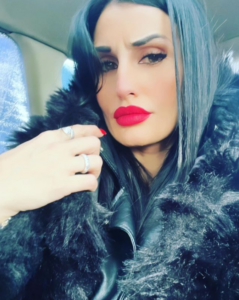 Adryana Seredova biografia: chi è, età, altezza, peso, tatuaggi, figli, marito, Instagram e vita privata