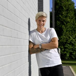 Lina Hurtig biografia: chi è, età, altezza, peso, tatuaggi, fidanzato, carriera, Instagram e vita privata