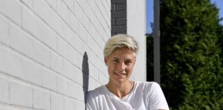 Lina Hurtig biografia: chi è, età, altezza, peso, tatuaggi, fidanzato, carriera, Instagram e vita privata
