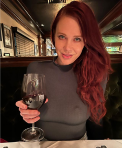 Maitland Ward biografia: chi è, età, altezza, peso, misure, tatuaggi, figli, marito, Instagram e vita privata