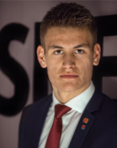 Joakim Mæhle biografia: chi è, età, altezza, peso, tatuaggi, figli, moglie, carriera, Instagram e vita privata