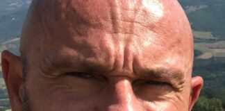 Raiz (Gennaro Della Volpe) biografia: chi è, età, altezza, peso, figli, moglie, carriera, Instagram e vita privata