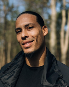 Virgil van Dijk biografia: chi è, età, altezza, peso, tatuaggi, figli, moglie, carriera, Instagram e vita privata