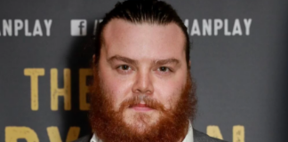 Turlough Convery biografia: chi è, età, altezza, peso, figli, moglie, carriera, Instagram e vita privata