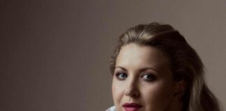 Nina Arianda biografia: chi è, età, altezza, peso, figli, marito, carriera, Facebook e vita privata