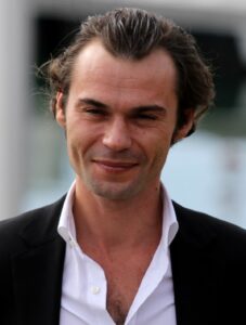 Robinson Stévenin biografia: chi è, età, altezza, peso, carriera, figli, moglie, Instagram e vita privata