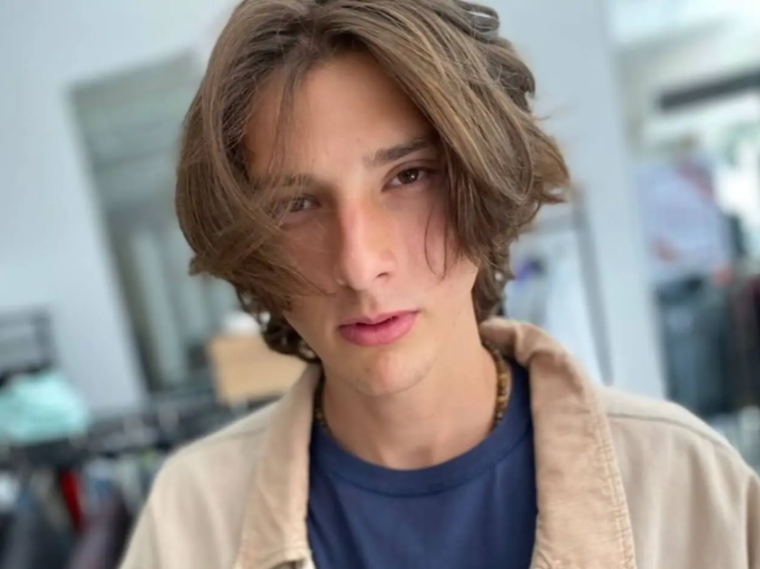 Giovanni Cricca biografia chi è, età, altezza, peso, tatuaggi, canzoni