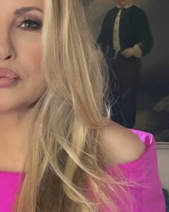 Jennifer Coolidge biografia: chi è, età, altezza, peso, figli, marito, carriera, Instagram e vita privata