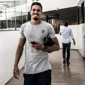 Lucas Veríssimo biografia: chi è, età, altezza, peso, tatuaggi, figli, moglie, carriera, Instagram e vita privata