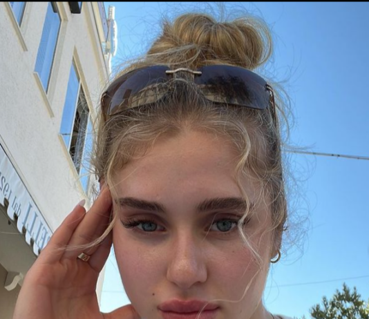 Isobel Fetiye Kinnear biografia: chi è, età, altezza, peso, tatuaggi, fidanzato, Instagram e vita privata