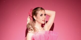 EleJola (Elena Parpajola) biografia: chi è, età, altezza, peso, fidanzato, carriera, canzoni, Instagram e vita privata
