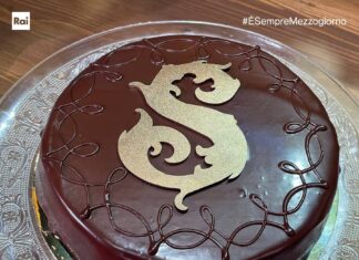Come fare la Sacher torta di Sal De Riso: ingredienti e video ricetta