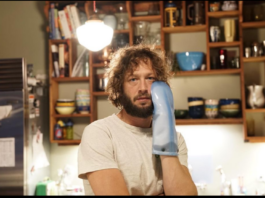 Ebon Moss-Bachrach biografia: chi è, età, altezza, peso, figli, moglie, carriera, Instagram e vita privata