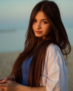 Silvia Pacente biografia: chi è, età, altezza, peso, fidanzato, carriera, Instagram e vita privata