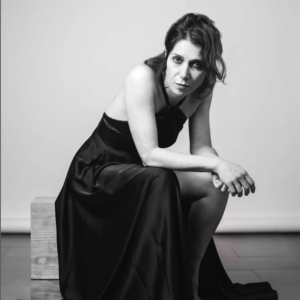 Simona Malato biografia: chi è, età, altezza, peso, figli, marito, carriera, Instagram e vita privata