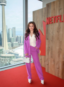 Anna Cathcart biografia: chi è, età, altezza, peso, fidanzato, carriera, Instagram e vita privata