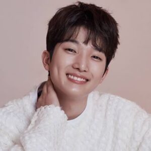 Choi Min-young biografia: chi è, età, altezza, peso, fidanzata, carriera, Instagram e vita privata