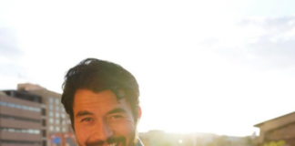 Henry Golding biografia: chi è, età, altezza, peso, figli, moglie, carriera, Instagram e vita privata