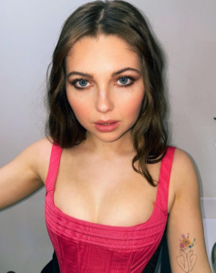 Sammi Hanratty biografia: chi è, età altezza, peso, fidanzato, carriera, Instagram e vita privata