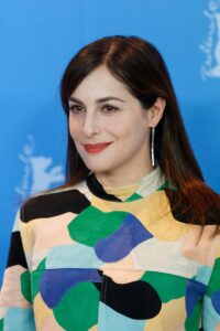 Amira Casar biografia: chi è, età, altezza, peso, figli, marito, carriera, Instagram e vita privata