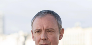 John Simm biografia: chi è, età, altezza, peso, figli, moglie, carriera, Instagram e vita privata