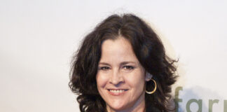 Ally Sheedy biografia: chi è, età, altezza, peso, figli, marito, Instagram, carriera e vita privata