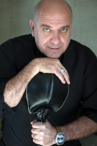 Luigi Di Fiore biografia: chi è, età, altezza, peso, figli, moglie, carriera, Facebook e vita privata