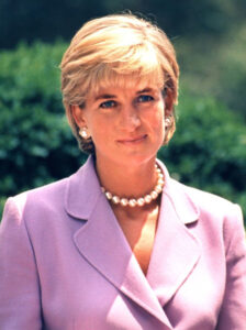 Chi era Diana Spencer (Lady D), riassunto: infanzia, famiglia, matrimonio, figli, incidente e causa morte