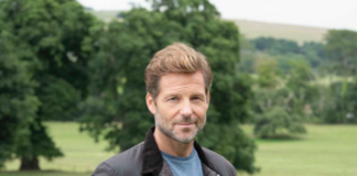 Jamie Bamber biografia: chi è, età, altezza, peso, figli, moglie, carriera, Instagram e vita privata