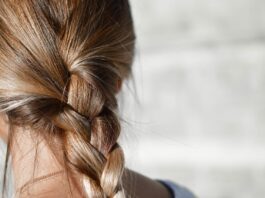 Come fare l'Henné ai Capelli: Cos'è, Quanto Dura, Benefici, Pro e Contro