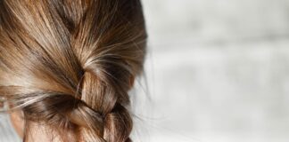 Come fare l'Henné ai Capelli: Cos'è, Quanto Dura, Benefici, Pro e Contro