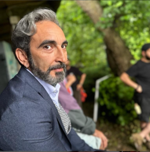 Fırat Tanıs biografia: chi è, età, altezza, peso, figli, moglie, carriera, Instagram e vita privata