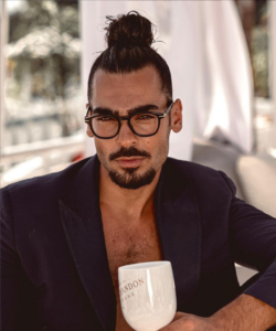 Luigi Punzo biografia: chi è, età, altezza, peso, fidanzata, che lavoro fa, Instagram e vita privata