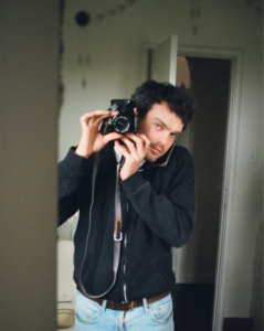 Alden Ehrenreich biografia: chi è, età, altezza, peso, figli, moglie, carriera, Instagram e vita privata