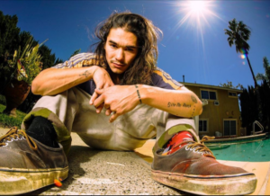 Booboo Stewart biografia: chi è, età, altezza, peso, fidanzata, carriera, Instagram e vita privata